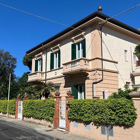 Appartement Monolocale Pura Vida à Viareggio Extérieur photo