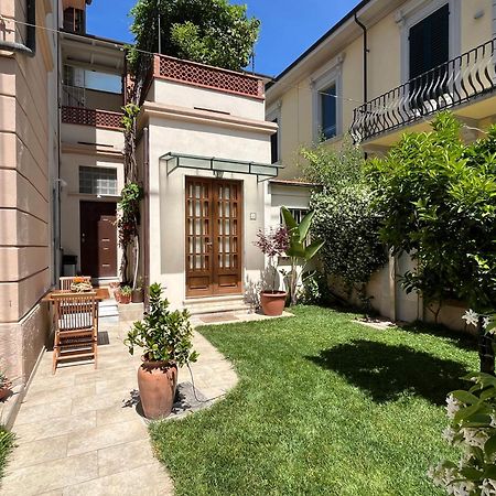 Appartement Monolocale Pura Vida à Viareggio Extérieur photo