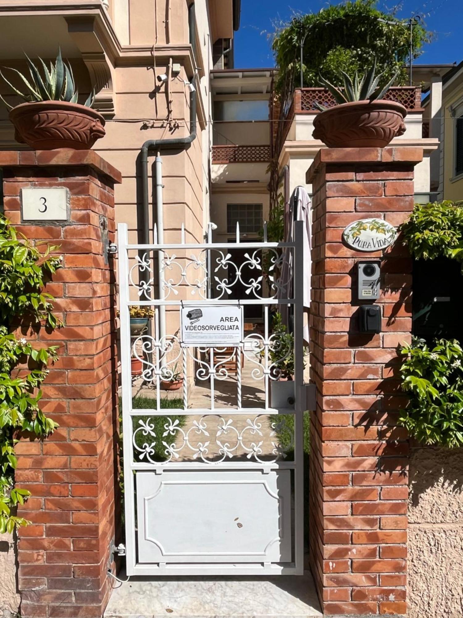 Appartement Monolocale Pura Vida à Viareggio Extérieur photo